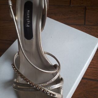 💴⤵️フォーマル用　サンダル👡の画像