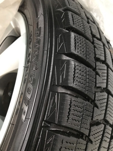 トヨタ20プリウスツーリング純正アルミホイール＋スタッドレス