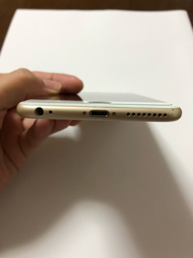 ［電池交換済み］iPhone 6 Plus Gold 64 GB docomo