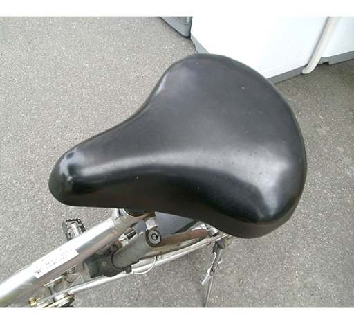 札幌【20インチ 折畳み自転車 6段変速】フロント＆リアにサスペンション シルバー/銀色系 チャリ チャリンコ ケッタ 折りたたみ 折畳 折り畳み おりたたみ 本郷通店