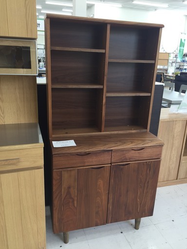 取りに来て頂ける方限定！ダークブラウンのオープンカップボードのご紹介です！