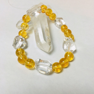 【新品】天然シトリンと水晶のブレスレット