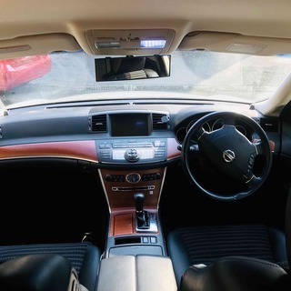Y50最終型／車検長い／記録簿／屋根保管整備済／ロクサーニ19インチ／ETC／Bluetooth／オールLED灯／HIDフォグ／インフィニティ+ 350GTエンブレム／純正ナビ／DVD／バック＆サイドカメラ／フルオートエアコン／パワーシートの画像