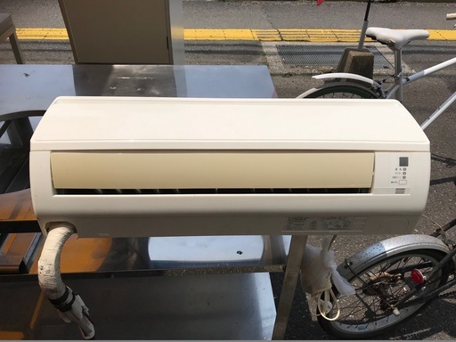 激安！！　ダイキン　２．５キロ（８畳～１０畳用）　冷暖房エアコン　２０，０００円