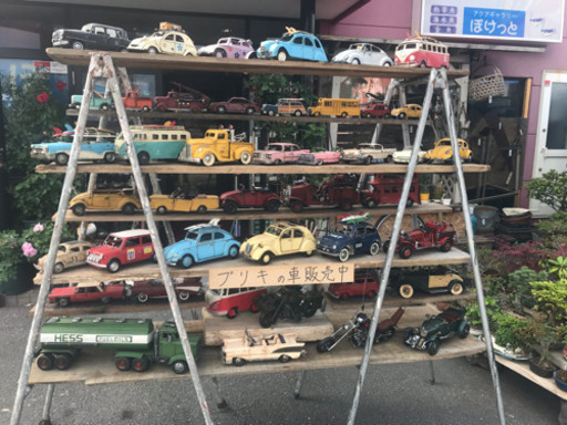 ブリキの車、ブリキコレクション