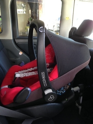 マキシコシ ペプル&イージーベース2(ISOFIX非対応)セット おまけ付洗濯済