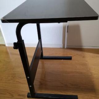 ［商談完了］　サイドテーブルを譲ります!の画像