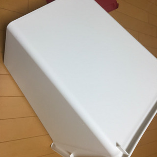 ストレージボックス洗浄済品の画像