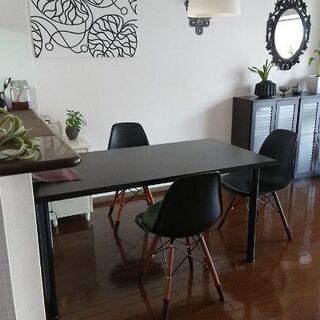IKEAのテーブルあげます　茨木
