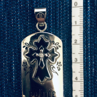 policeネックレスの画像