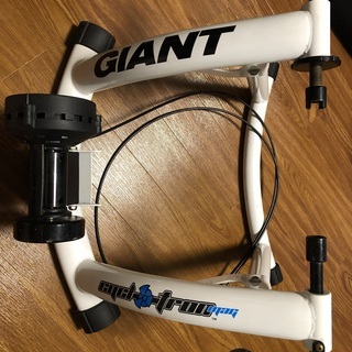 GIANT サイクルトレーナー CYCLOTRON MAG、TR...