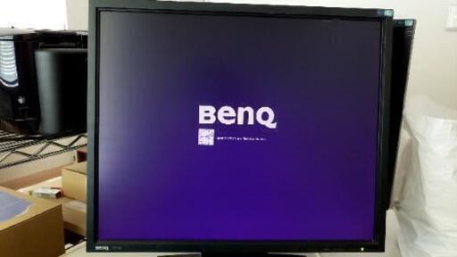 液晶モニター