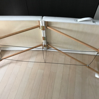 都内中央区   引き取り限定。サロン用ベッド   無料で差し上げます！の画像