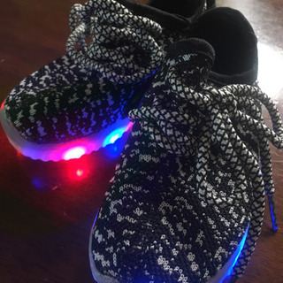 未使用品 LEDシューズ