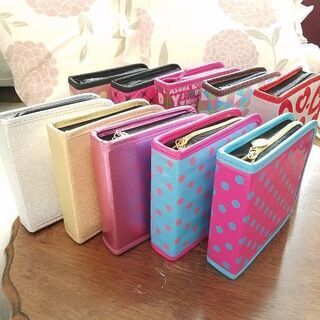 CDケース(ピンク系)