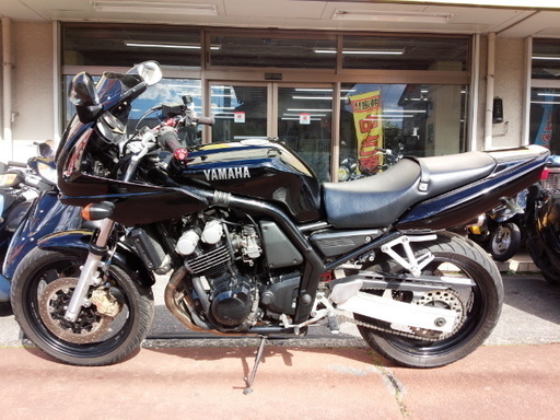 NO.2737　ＦＺ４００　水冷４サイクル１６バルブ４気筒　ＳＰ忠雄スーパーコンバット　ブラック　☆彡