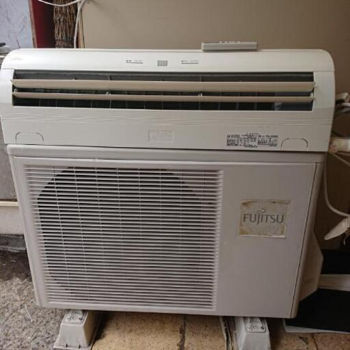 エアコン中古200Ｖ単相(値段交渉有り)