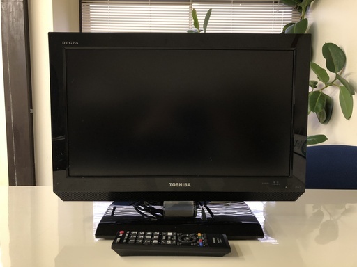TOSHIBAレグザ19型
