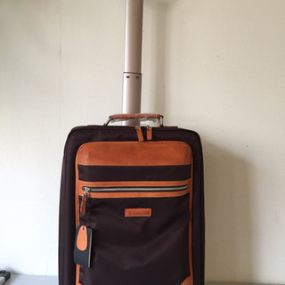 スーツケースの画像
