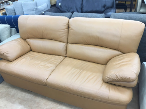【トレファク摂津店 店頭限定】 三人掛けソファー入荷致しました！