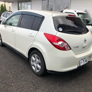 日産ティーダの画像