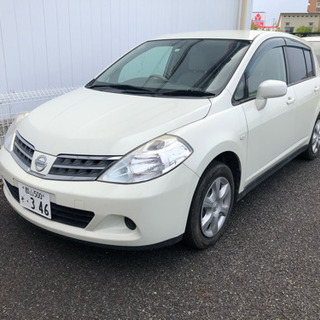 日産ティーダの画像