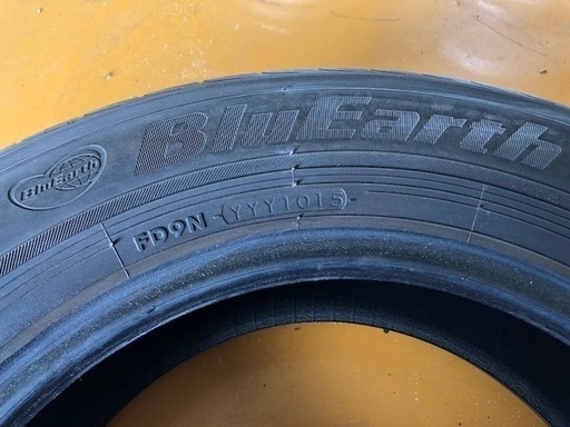 【X31】【夏タイヤ】195/65R15　2015年製　8分山　ヨコハマ　ブルーアース　4本