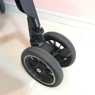 【売ります】コンビ ベビーカー メチャカルハンディHF オート4キャス  エッグショック ビスコッティ 他の画像