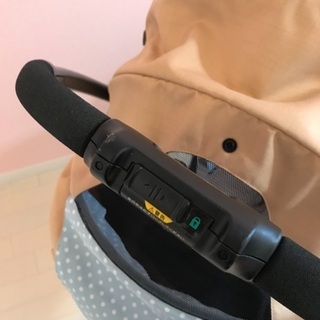 【売ります】コンビ ベビーカー メチャカルハンディHF オート4キャス  エッグショック ビスコッティ 他の画像