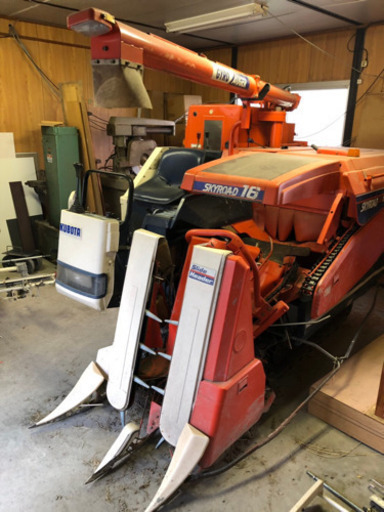 滋賀県 クボタ KUBOTA スカイロード R1-16 コンバイン 現状渡し 引取限定 現車確認歓迎 農機具 耕運機 トラクター 田植え機 ラジエター不調