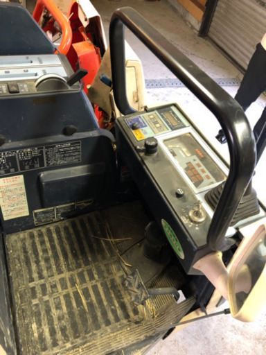 滋賀県 クボタ KUBOTA スカイロード R1-16 コンバイン 現状渡し 引取限定 現車確認歓迎 農機具 耕運機 トラクター 田植え機 ラジエター不調