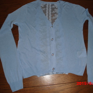 薄手カーディガンの画像