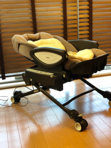 アップリカ ユラリズムオート ハイアンドロー