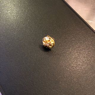 クロムハーツ 22k ゴールド ダイヤ ピアス