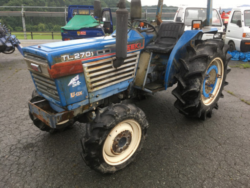 tl2701▲トラクター！4wd！実働！