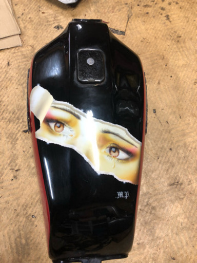 z400gp  タンク 外装