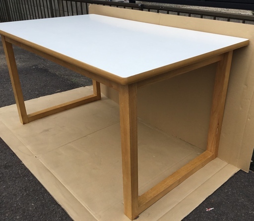＜美品＞千趣会・ダイニングテーブル