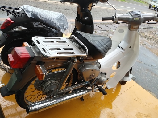 中古　ホンダスーパーカブカスタム
