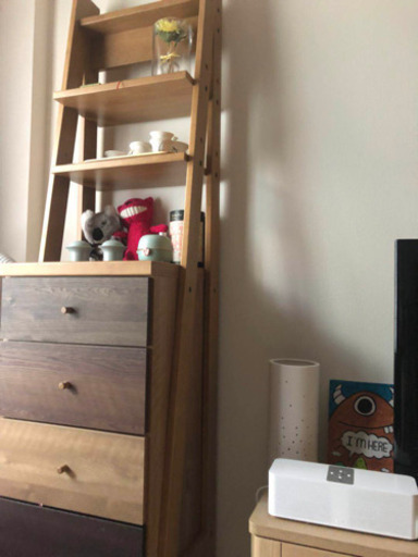 一年ぐらい使ったほぼ新品です。引っ越しのために譲ります。