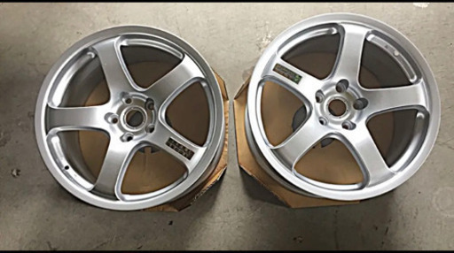 18インチホイール 2本 新品