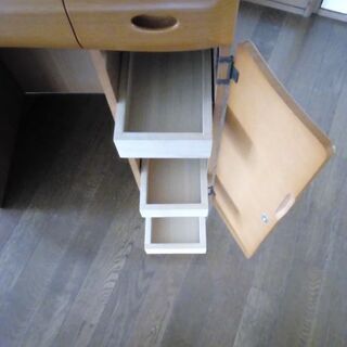 ブラウンドレッサー　三面鏡 の画像