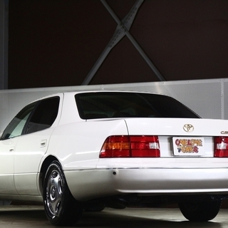 【車検２年付】トヨタ セルシオ 4.0 C仕様 20系/本革シート/純正エアサス☆自社ローン・オートローン全国対応の画像