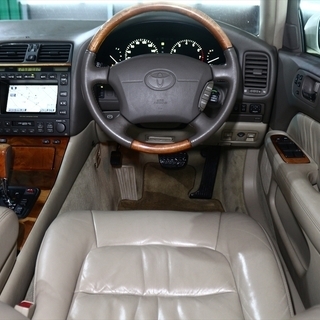 【車検２年付】トヨタ セルシオ 4.0 C仕様 20系/本革シート/純正エアサス☆自社ローン・オートローン全国対応の画像