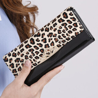 【物々交換OK】【新品】レディース 韓国風 ヒョウ柄 長財布