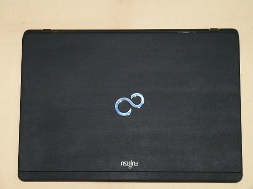 富士通　LIFEBOOK SH76/EN/ i7/高速SSD/office