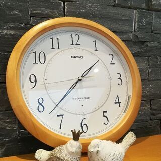 電波時計　壁掛け時計　木製　CASIO