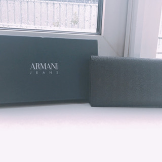 ARMANI JEANS (アルマーニ)