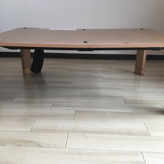 コタツ机の画像