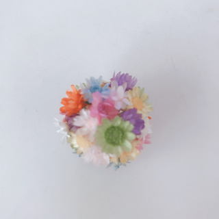 コロコロフラワーボールハーバリウムの画像