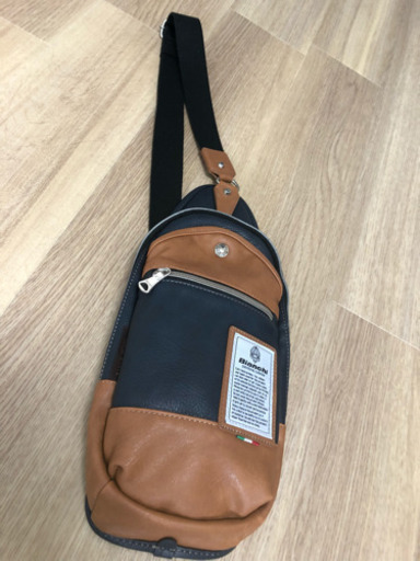【浦安駅来れる方】Bianchi ボディーバッグ